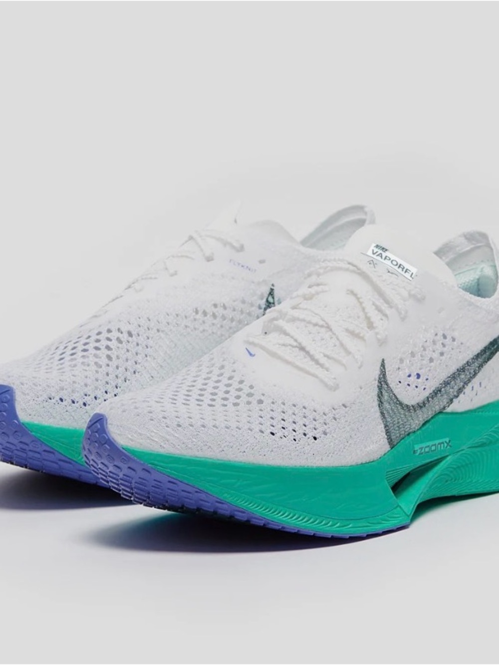 Nike ZoomX Vaporfly Next% - White/Deep Jungle-Jade Ice